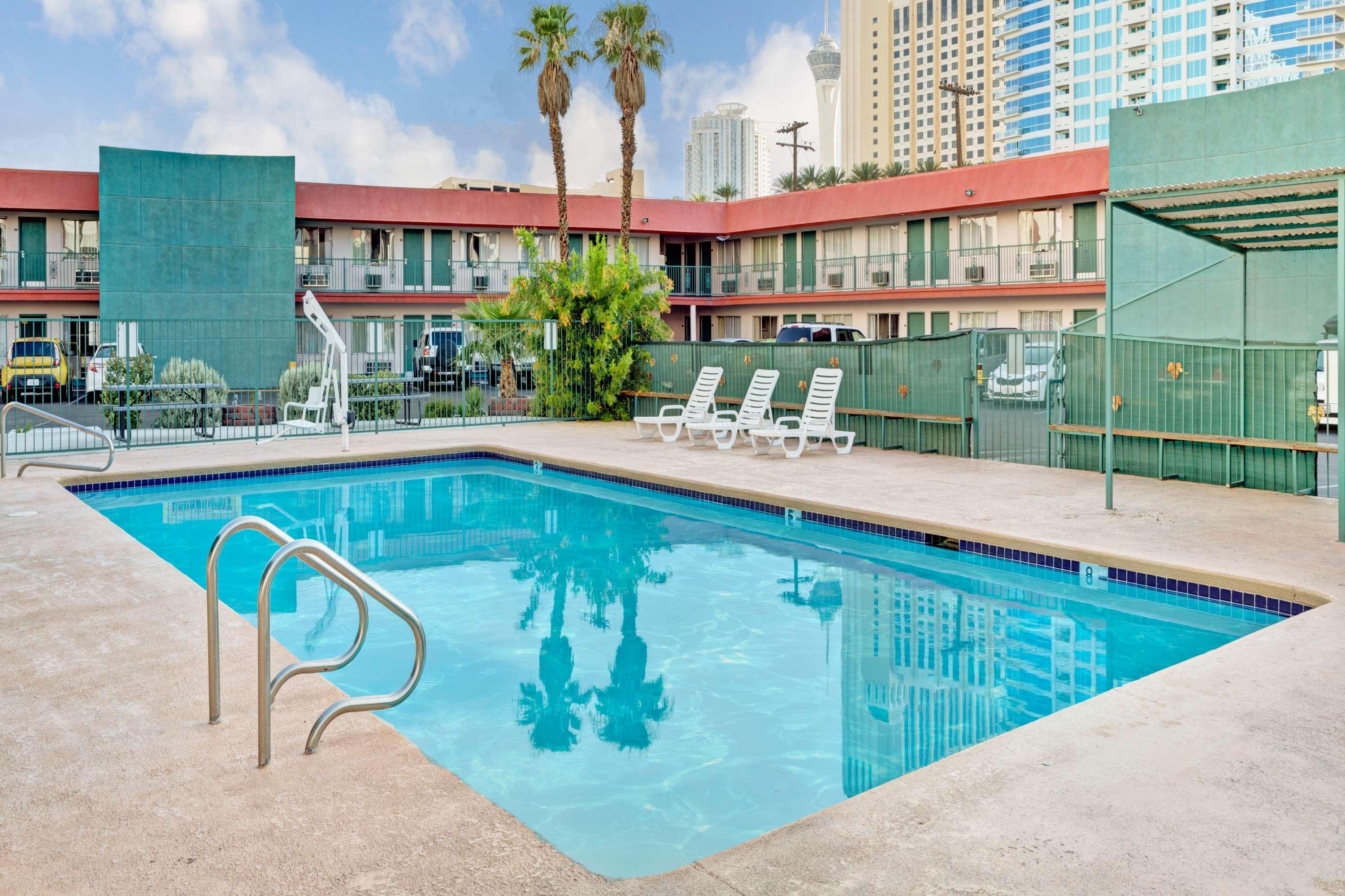 Travelodge By Wyndham Las Vegas Exterior foto
