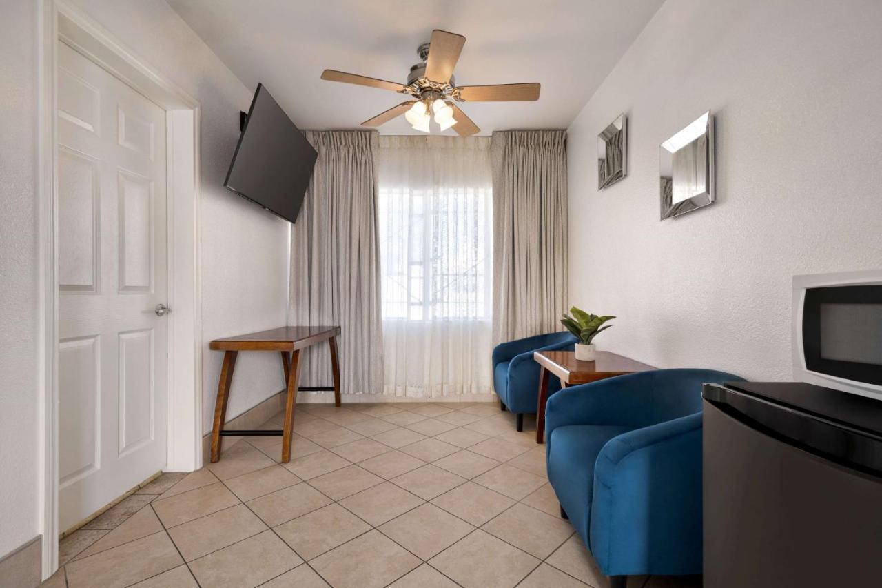 Travelodge By Wyndham Las Vegas Exterior foto
